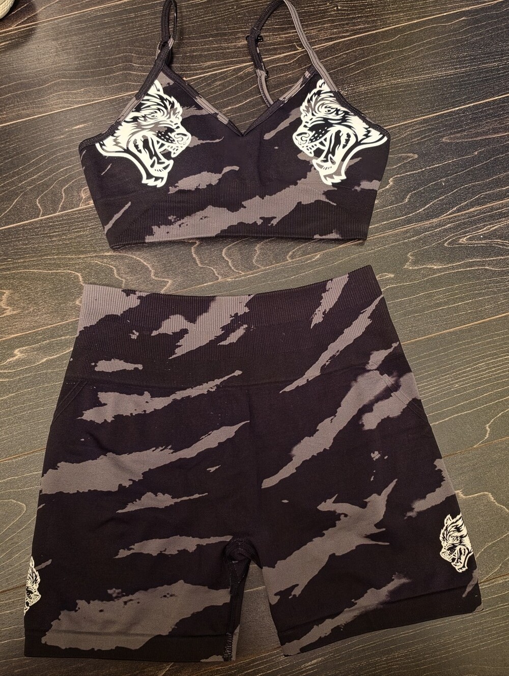 Darc Sport Black & Gray Tiger-Graphic Seamless Bralette and Bike Shorts Set